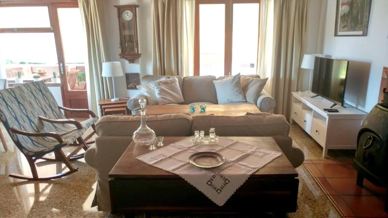 House With 3 Bedrooms In Cala Millor With Enclosed Garden And Wifi 100 M From The Beach 0*, Cala Millor (Mallorca) Spain